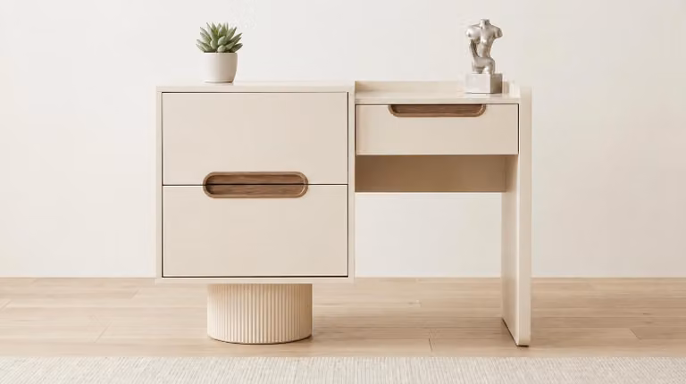 Comodino, comodo, elegante, beige, minimalista, spazioso, moderno