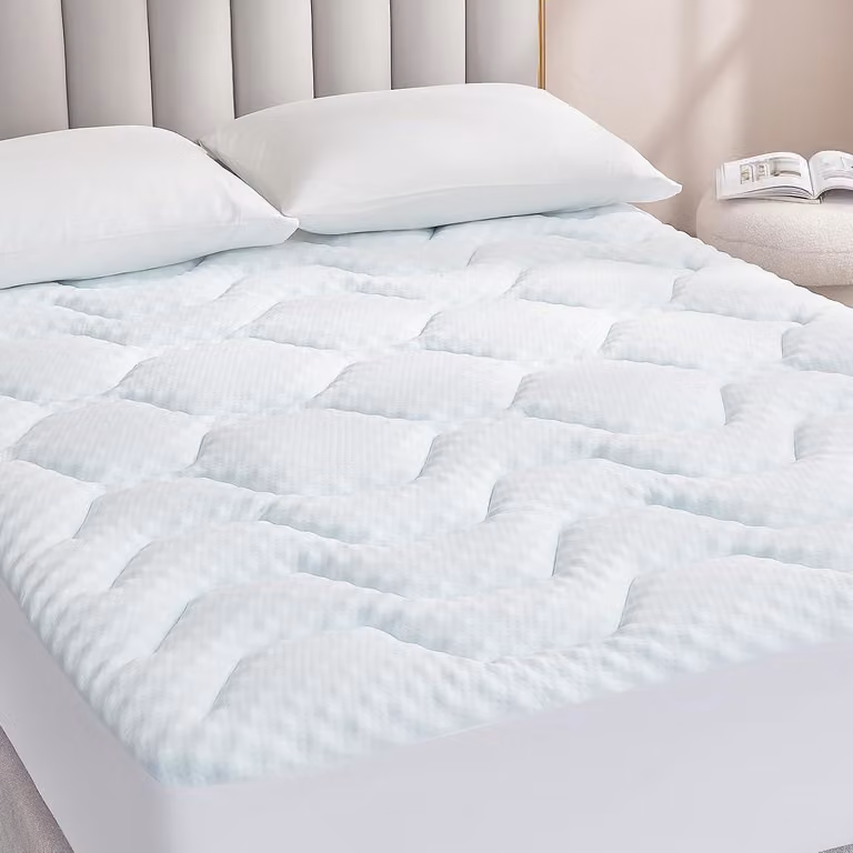 Topper in memory foam con gel, 135x190 cm, bianco, 3 cm di spessore