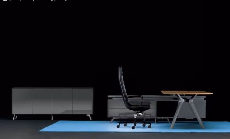 Design Schreibtisch Italienische Möbel Einrichtung Computermöbel Tisch Frezza