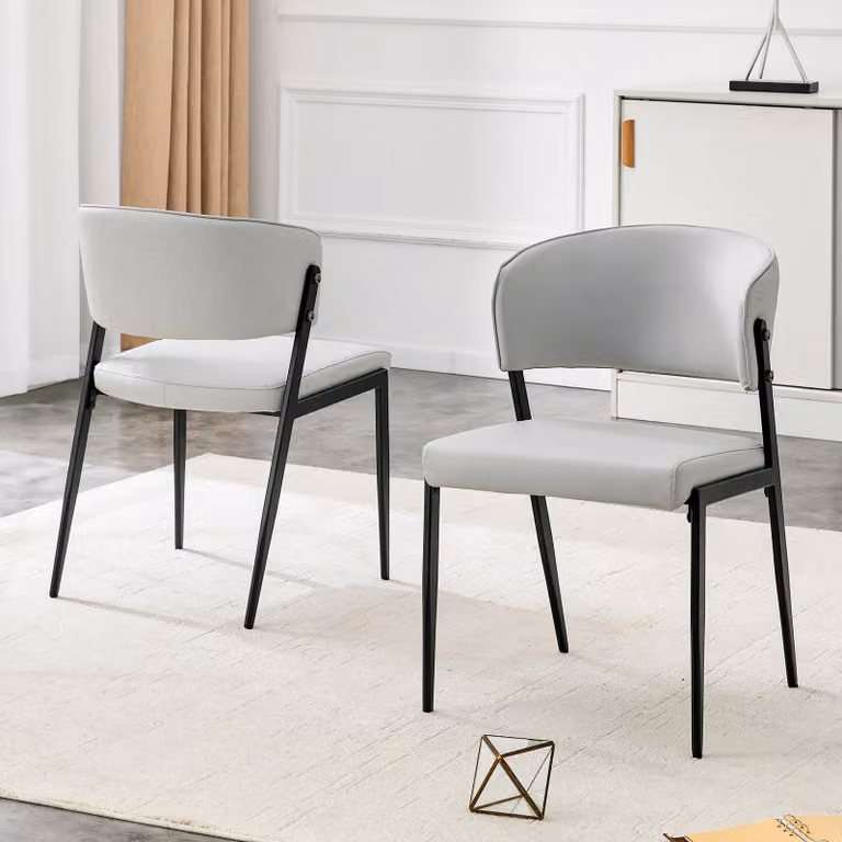 Set di 2 moderne sedie da pranzo con struttura in metallo, seduta e schienale imbottiti – Colore grigio chiaro