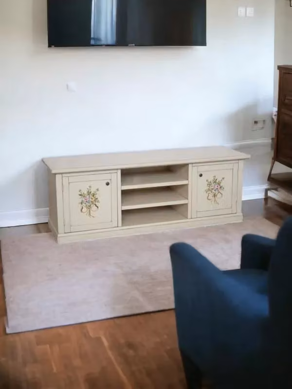Porta TV Mobili 2G in legno con 2 ante in stile shabby chic bianco e decori floreali L: 160 cm, P: 46 cm, H: 56 cm – 2