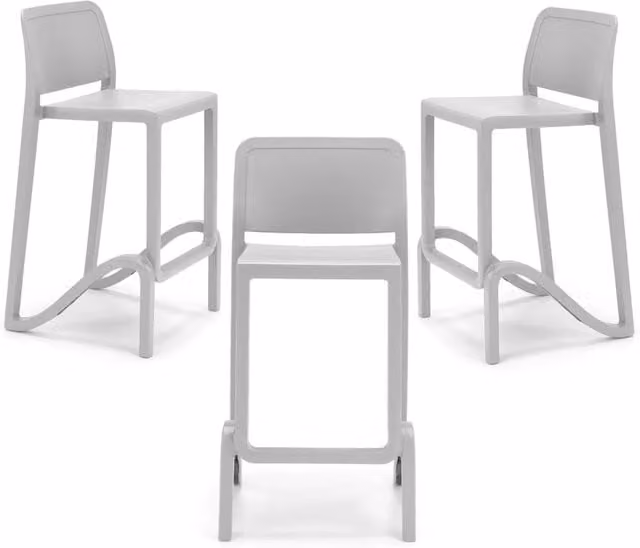 Set 3 sgabelli in polipropilene GIANO altezza seduta 65cm, impilabile, idrorepellente, resistente ai raggi UV, design moderno e innovativo, ideale per la cucina, la veranda o giardino colore Bianco
