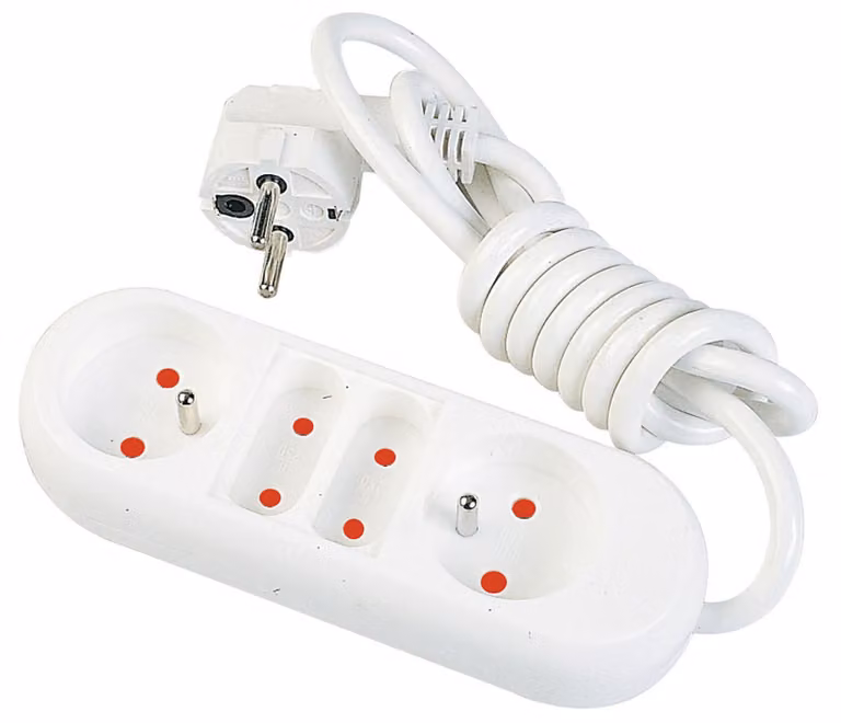 Ciabatta multipresa Gefotech con 4 prese (2 x 6 A + 2 x 16 A con messa a terra), colore bianco