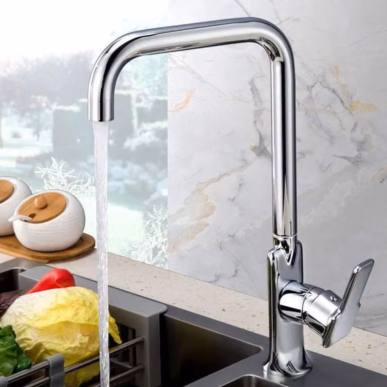Solidchoice - Rubinetto da cucina a leva singola con rotazione a 360° in ottone