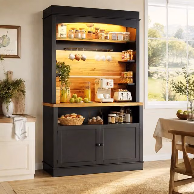 Mobile da cucina ULEVR 107x43x184 cm con LED USB, 2 ante, ripiani aperti e 6 ganci, nero