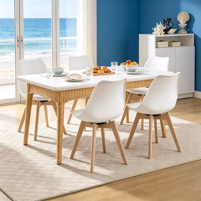 Set di 4 sedie da pranzo girevoli FOLYNA in similpelle bianca con gambe in legno e schienale curvo L/P/H: 40.5 x 40.5 x 83 cm