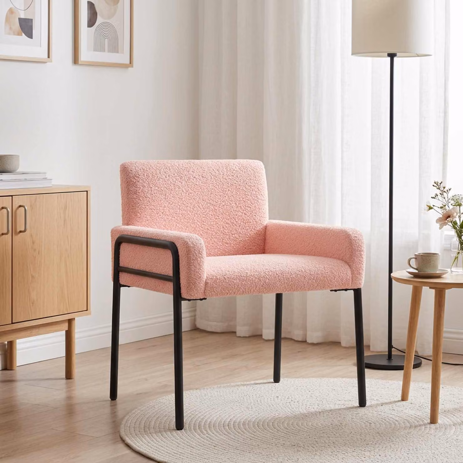 Sedia d'accento moderna vidaXL in tessuto bouclé rosa con braccioli