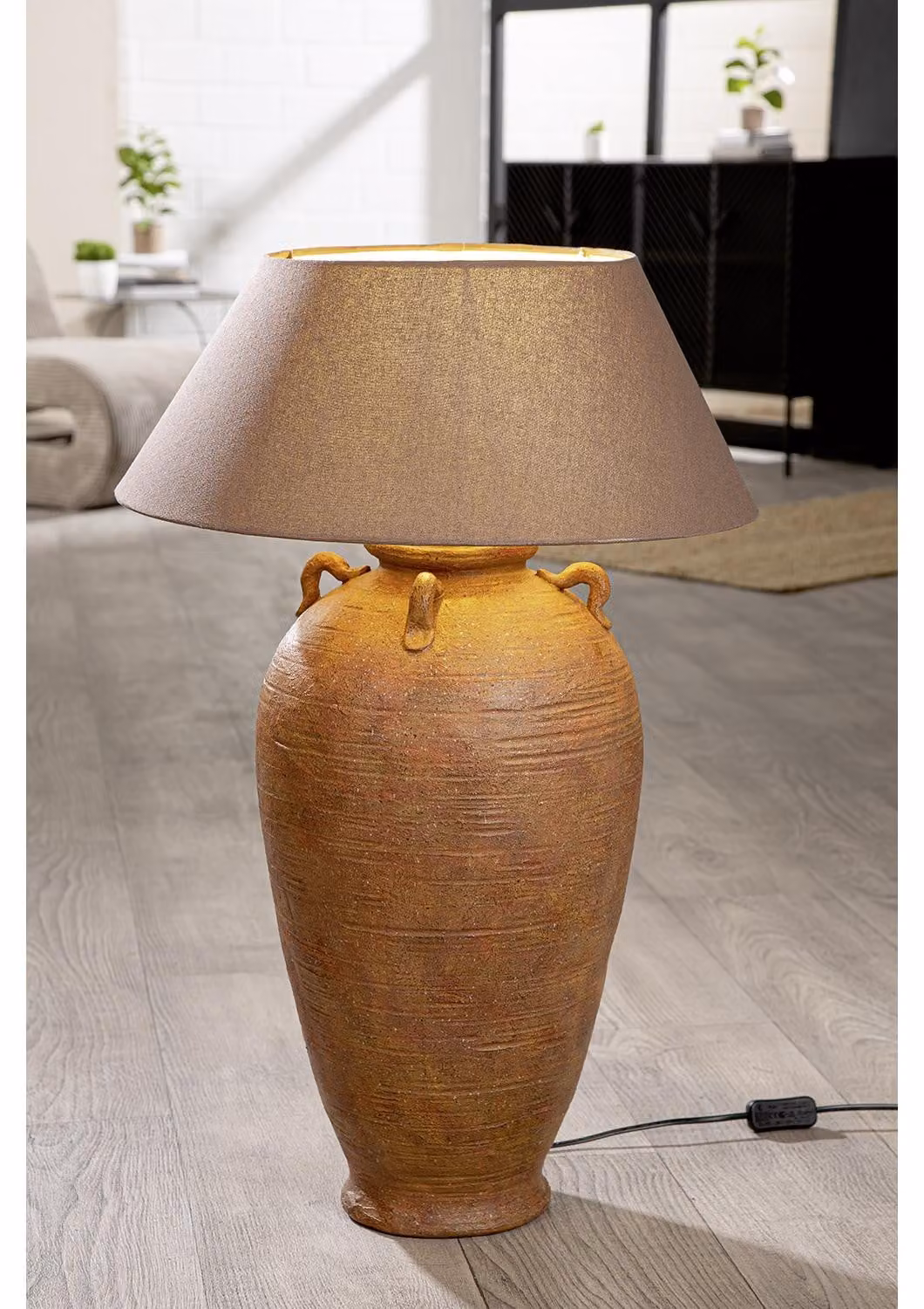 Gilde Tischleuchte, Amphora, Harare, Kunstharz, orange, VE 1, D. 50.5 cm Höhe: 75.50 cm Durchmesser: 50.50 cm 61137