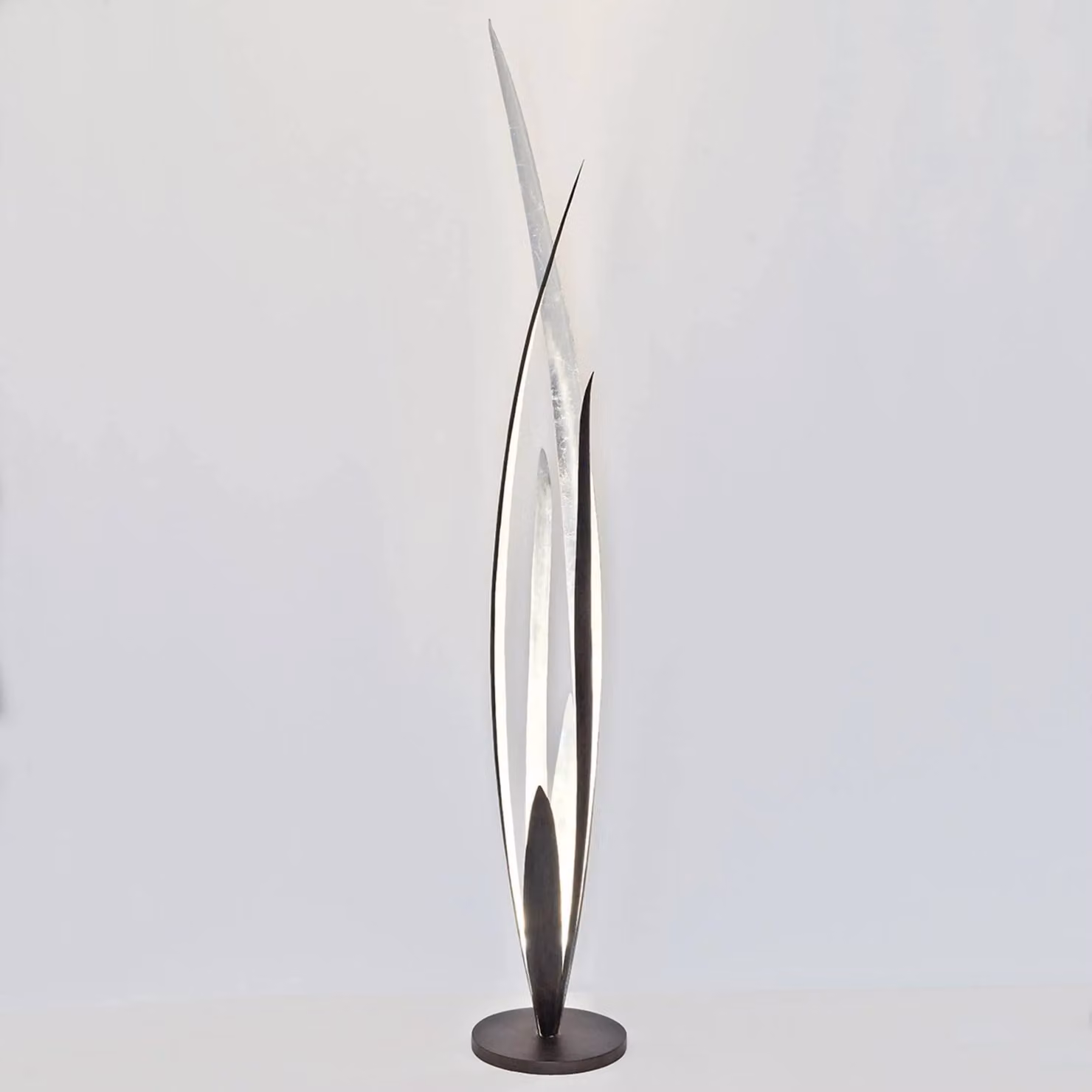 Holländer Lampada da terra di design Palustre, Alluminio / Grigio / Zincato, Soggiorno / Sala da pranzo, Metallo, Design, Lampada da terra