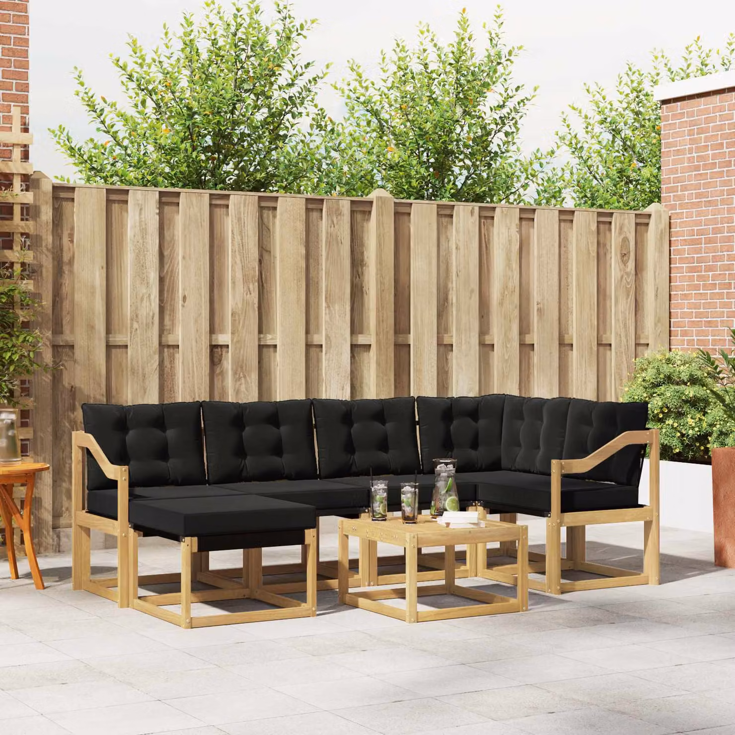 Set di divani da esterno vidaXL a forma di U composto da 7 pezzi con tavolo da caffè, pouf e cuscini in tessuto textilene, struttura in legno di acacia bianco, nero e marrone