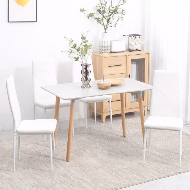 Set di 4 sedie da pranzo WISHDOR in similpelle bianca con struttura in metallo laccato e design moderno