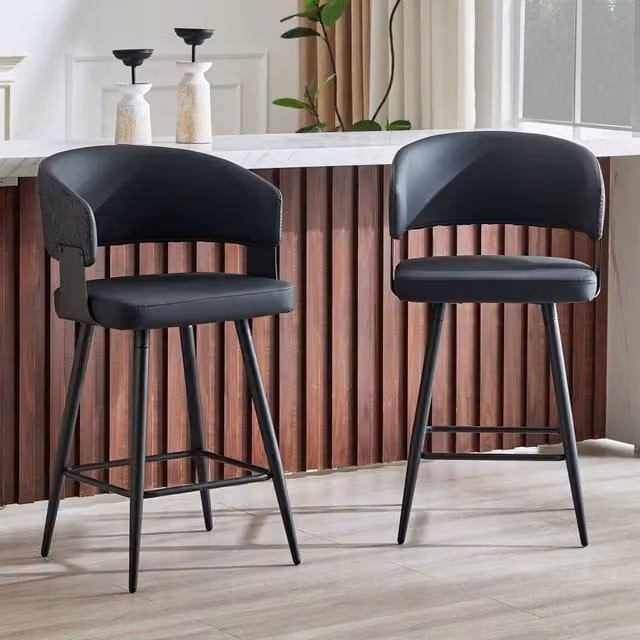 Sedia da pranzo moderna WISHDOR con braccioli in ecopelle nera e struttura in metallo