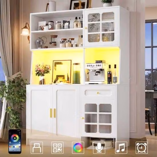 Armadio alto con vetro e illuminazione a LED