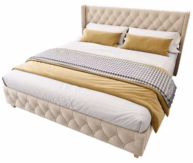 Letto imbottito 180x200 cm, color beige chiaro, con struttura a doghe, rivestito in velluto, dotato di testiera con capitonnage a bottoni e gambe in legno. Ideale per la camera da letto
