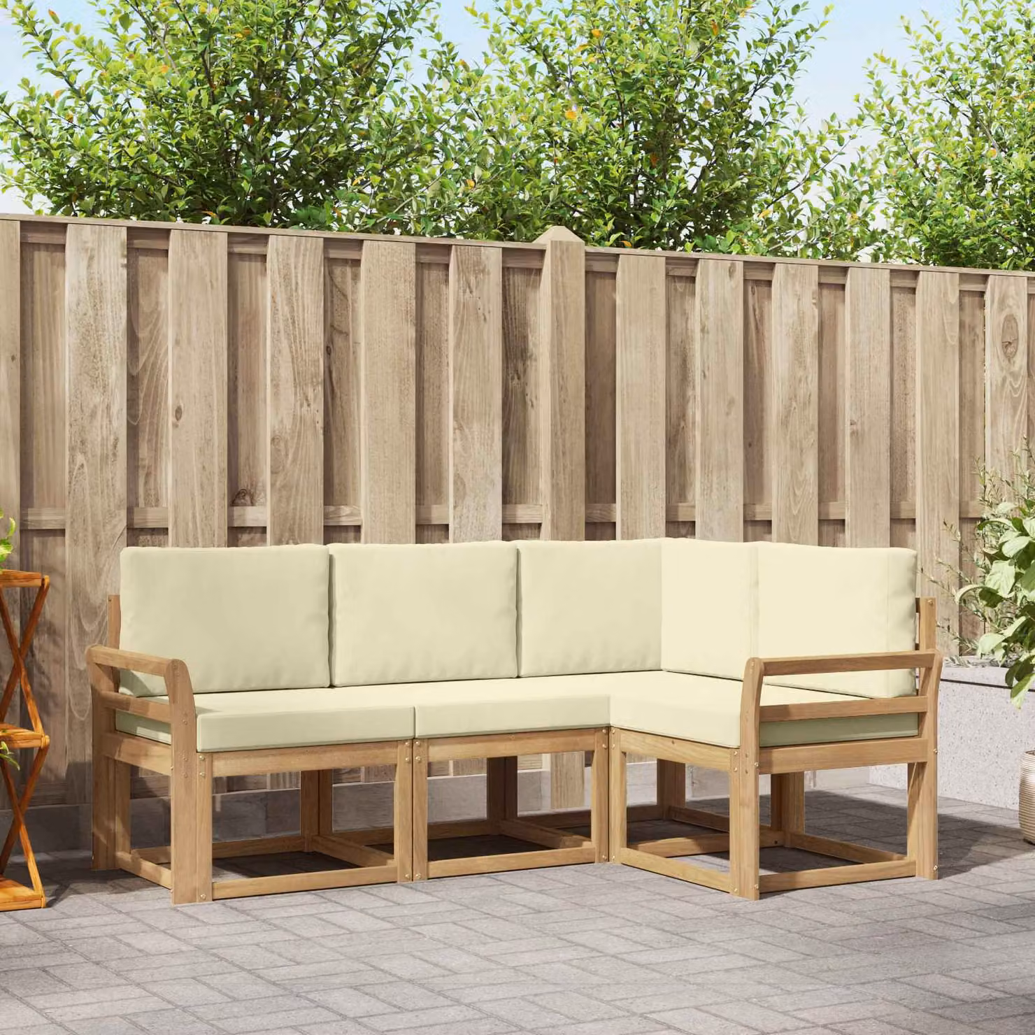 Set di divani da esterno vidaXL a forma di L in legno di acacia con cuscini, Bianco e Beige