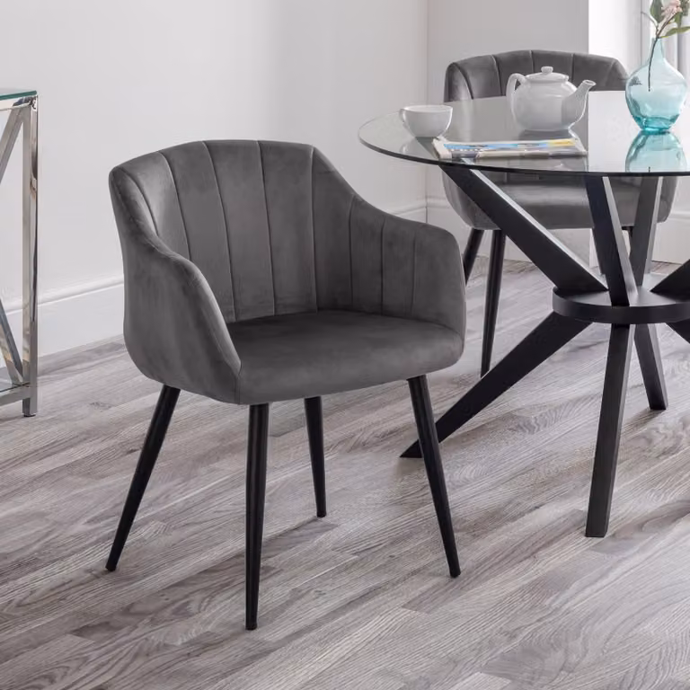 Set di 2 sedie da pranzo, design curvo, rivestite in velluto grigio, con gambe in metallo