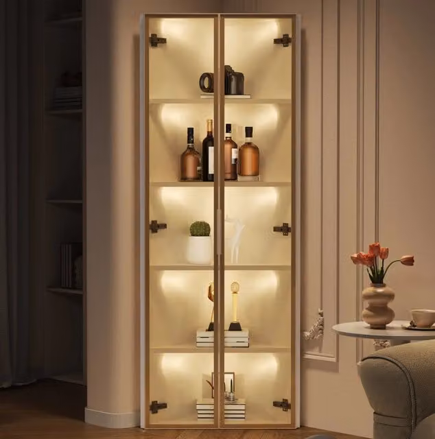 Vetrina angolare 62x35x160 cm bianca in MDF e vetro, LED e chiusura soft close