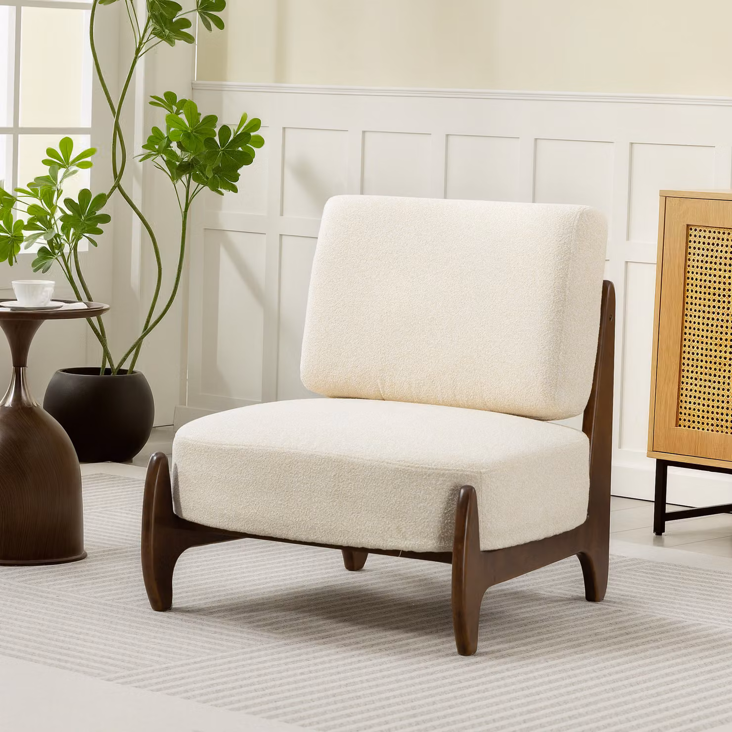 Poltrona da salotto HOMCOM in velluto beige con struttura in legno massiccio e seduta imbottita, L: 72 cm, P: 73,5 cm, H: 81 cm – 2