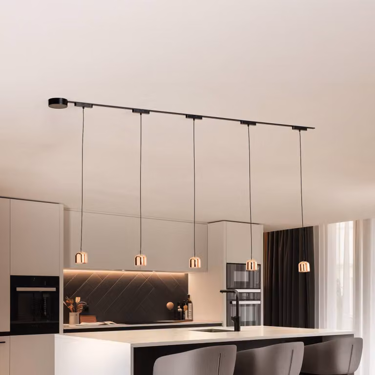 Sistema di binari Lumaro, a sospensione, 5 luci, dorato, 48 V, dimmerabile Lumaro 48V Lindby,, Nero, Soggiorno / Sala da pranzo, Alluminio, Moderno