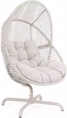 Poltrona girevole Light Palawan Bizzotto color egg con finiture bianche in tessuto e rattan