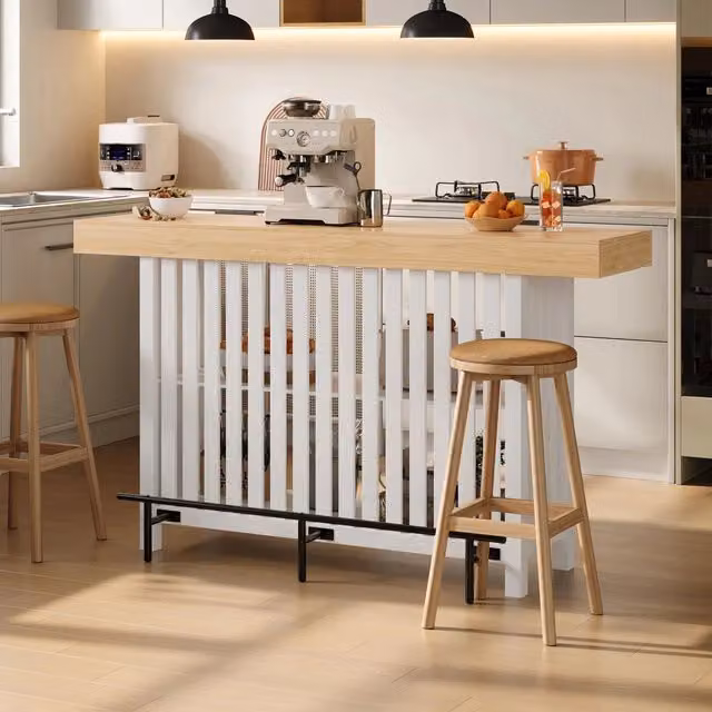 Tavolo bar con poggiapiedi e scaffale a due livelli; MDF bianco; piano effetto legno; 160 x 40 x 105 cm; cucina