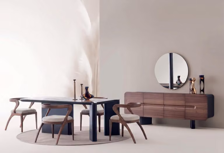 Set per sala da pranzo: tavolo, sedie, credenza, specchio, stile moderno, colore marrone, lusso