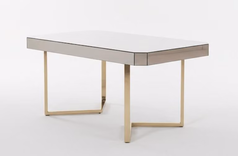 Tavolo da pranzo moderno: elegante, stabile e perfetto per qualsiasi ambiente