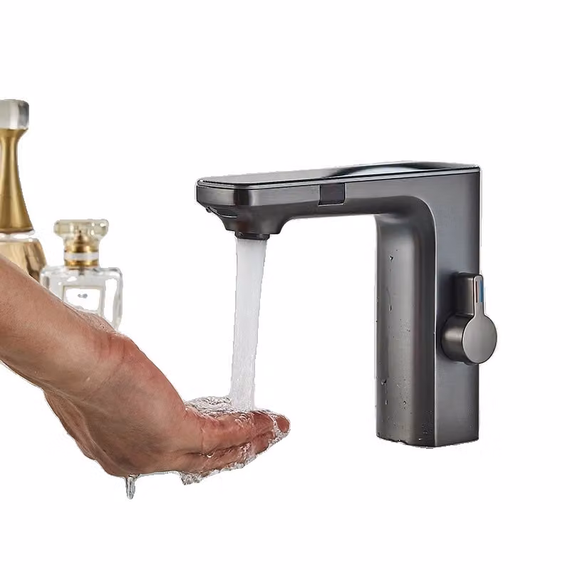 Miscelatore intelligente per lavabo a sensore, comando touchless, miscelatore per acqua calda e fredda, grigio pistola