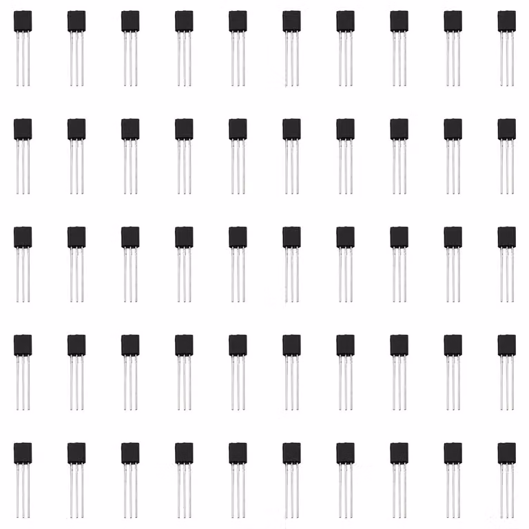 50 transistor PNP S8550, involucro TO-92, temperatura di esercizio da -45°C a 125°C