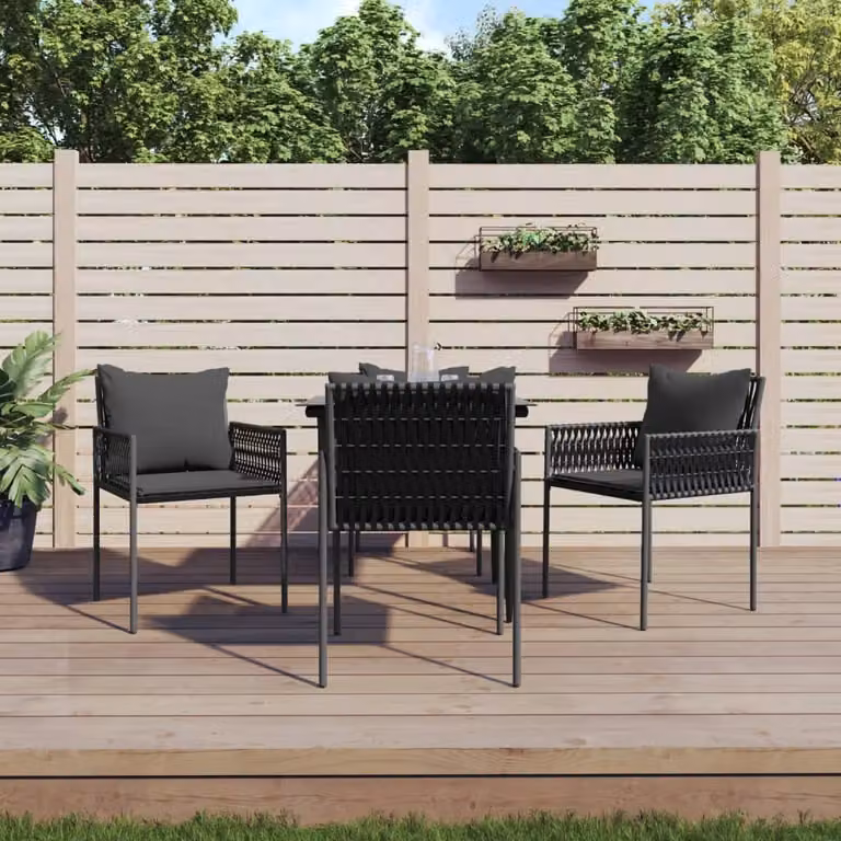 Set da pranzo da giardino vidaXL in polyrattan e acciaio con 5 pezzi, tavolo quadrato in vetro e sedie con cuscini, colori nero e grigio
