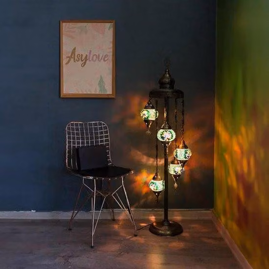Lampada da terra turca realizzata a mano con 5 sfere – lampada mosaico orientale in verde per un'illuminazione suggestiva