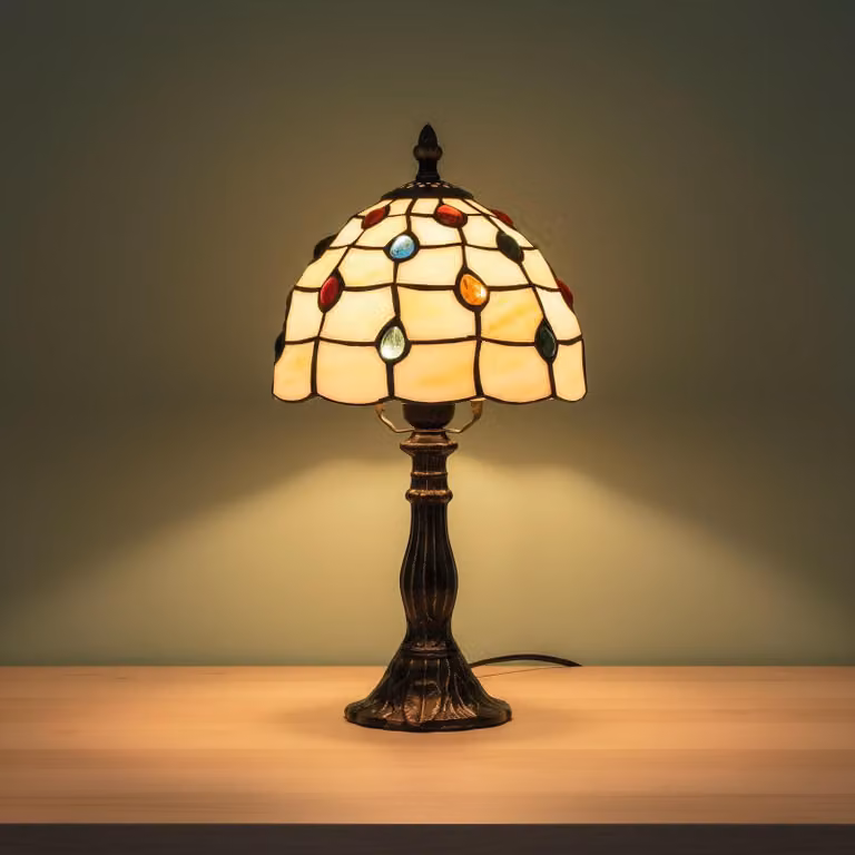 Lampada da tavolo Tiffany - Diametro 20 cm, altezza 38 cm - Vetro e metallo - Colore beige
