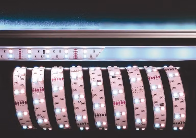 Striscia LED flessibile IP 20, 12V, 3 m, RGB/bianco freddo, 60 LED, confezione doppia
