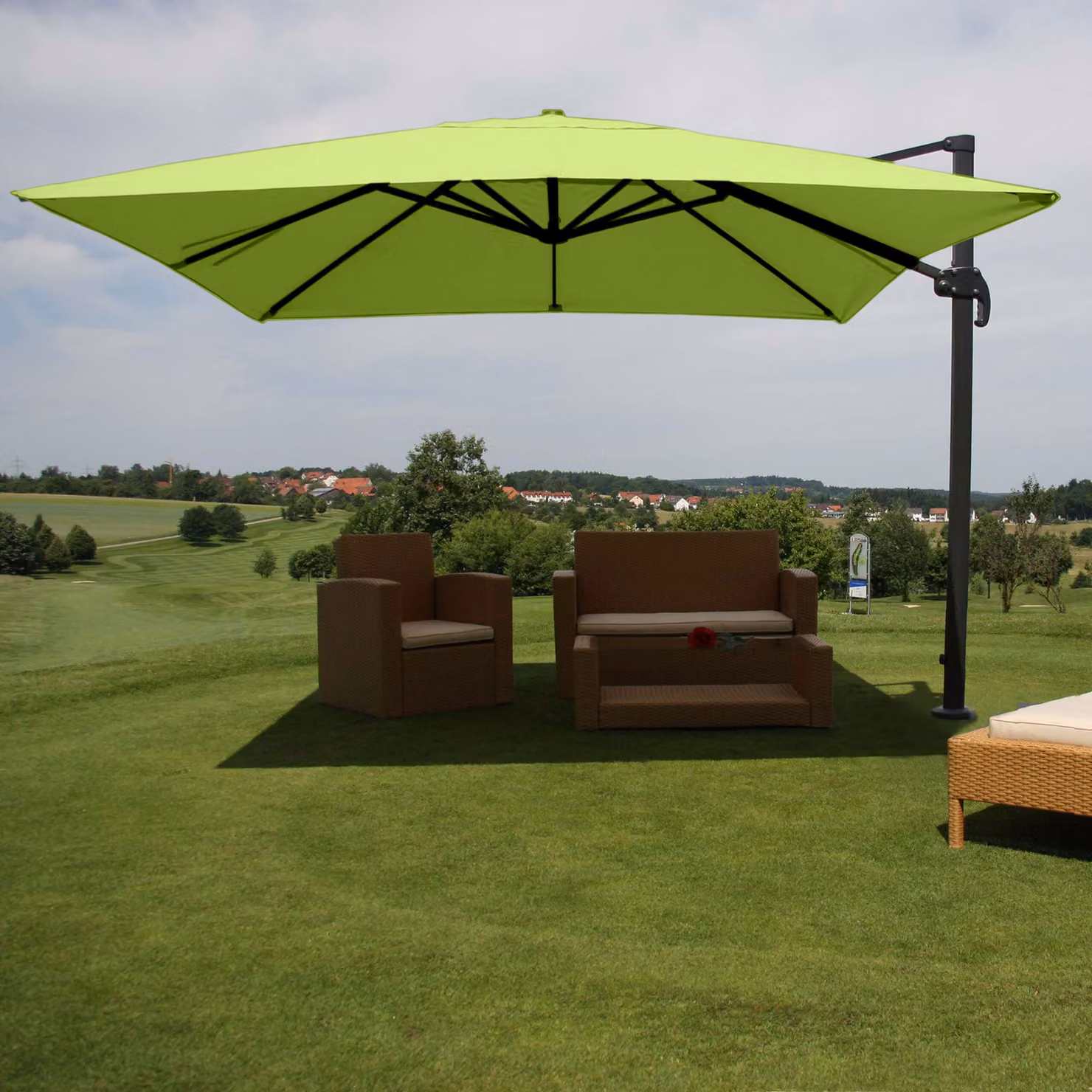 Ombrello semaforo gastronomico HWC-A96, 3x3m (Ø4,24m) poliestere alluminio/acciaio 23kg ~ verde senza supporto, girevole