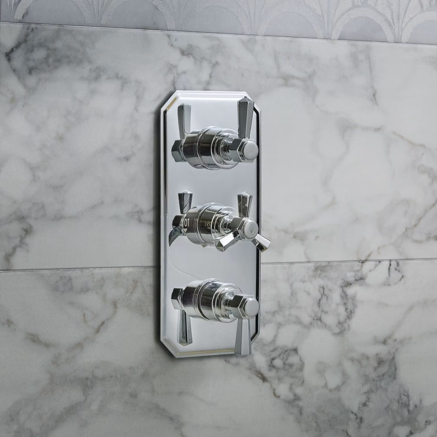 Miscelatore Doccia Termostatico Art Deco (2 vie) - Cromato - Earlham