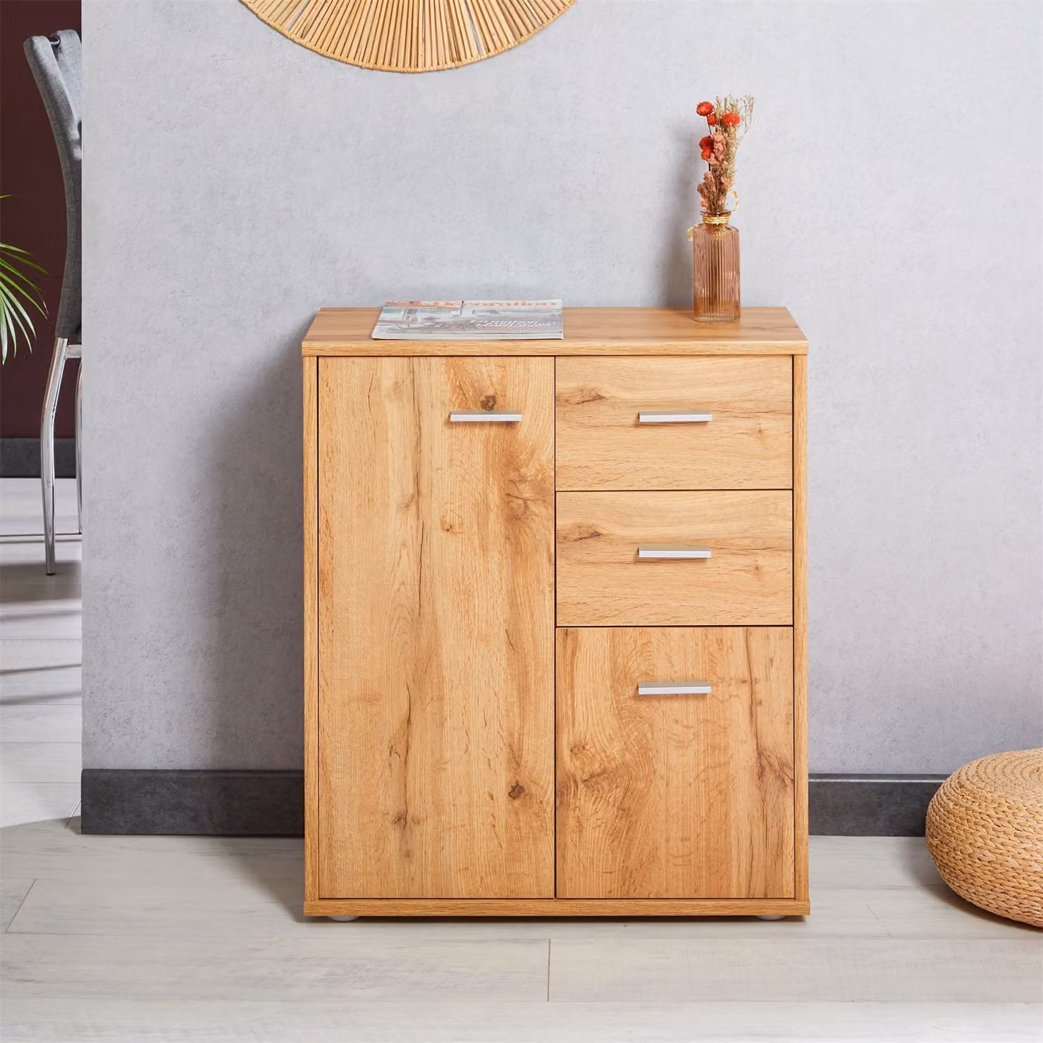Comò LOCARNO con 2 ante e cassetti, mobile contenitore moderno per ufficio in legno effetto rovere Wotan