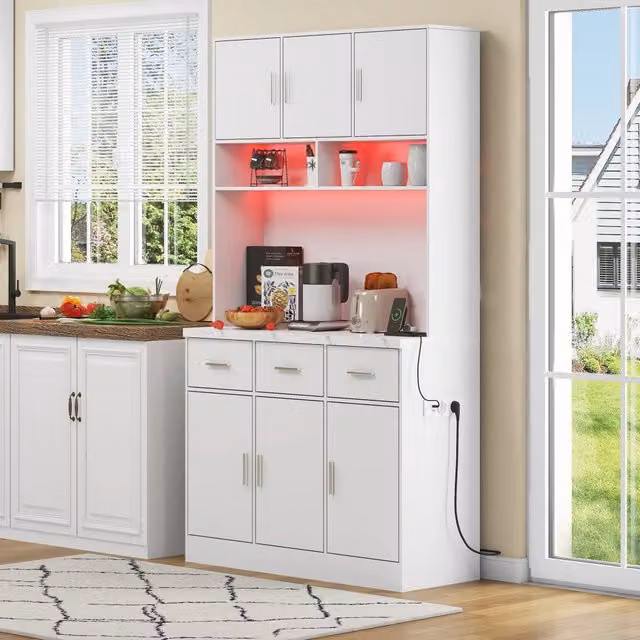 Mobile da cucina, credenza, illuminazione a LED, 3 cassetti, ripiani regolabili, presa di corrente inclusa, bianco