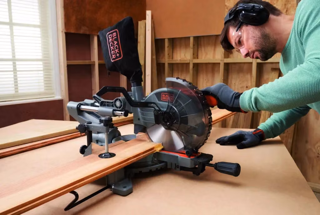 Troncatrice Radiale Black+Decker BES701 Qs da 216 mm, 1500 W, Nero – 2