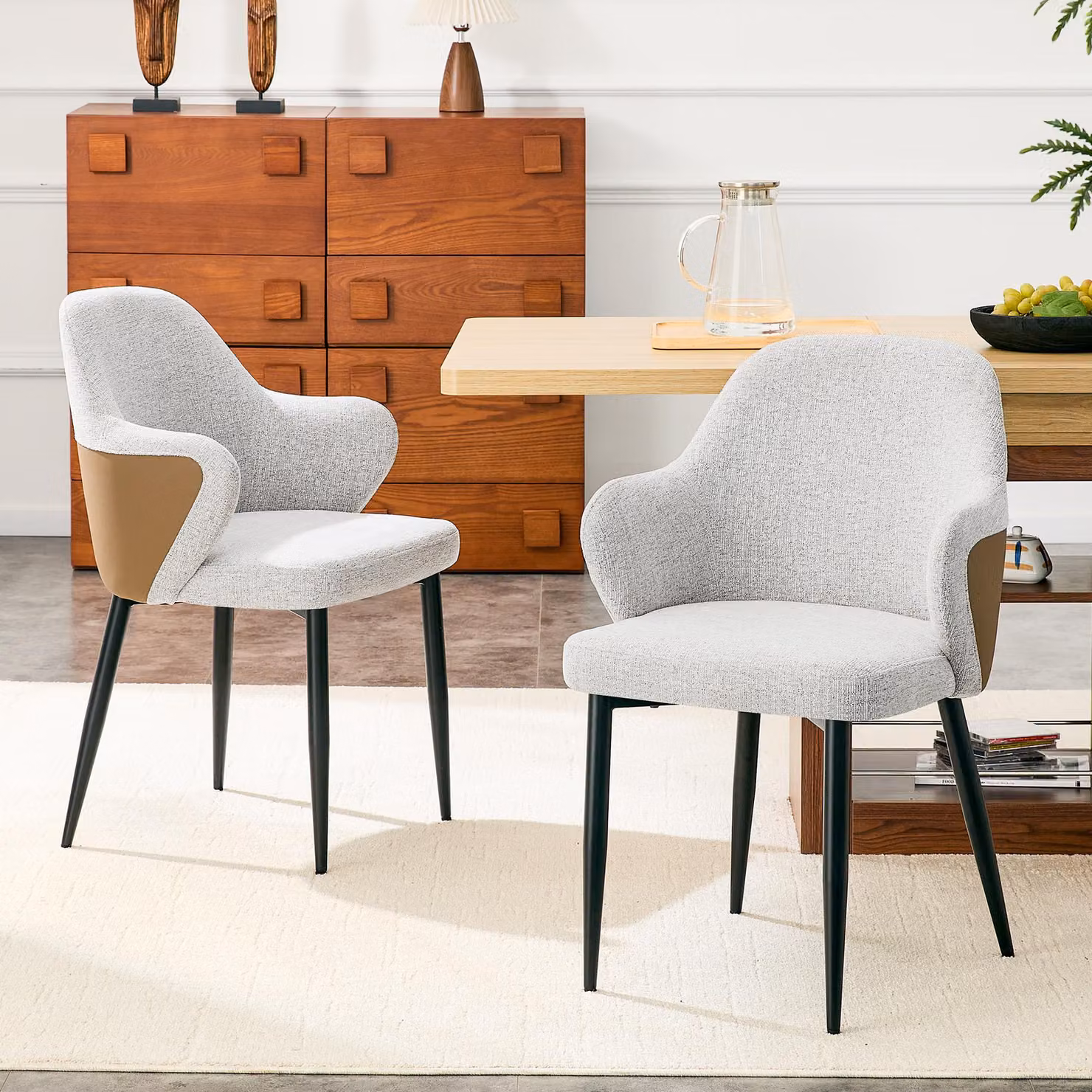 Set di 2 sedie da pranzo MODFU con schienale avvolgente, sedia da ufficio rivestita in tessuto, poltrona TV con gambe in metallo a forma di croce, poltrona imbottita, poltrona relax, altezza 83 cm, colore grigio chiaro e marrone