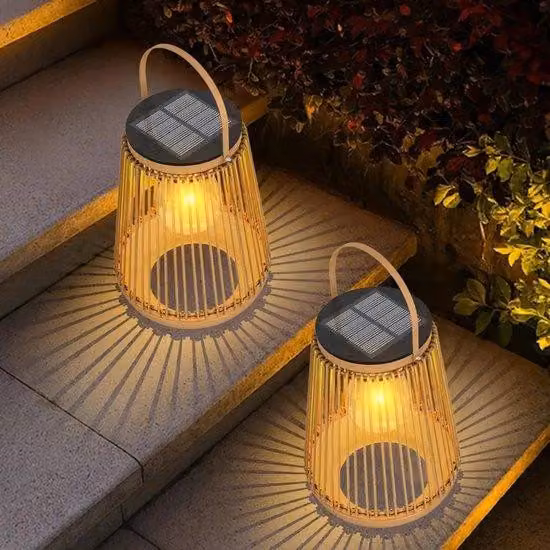 Lampade solari, confezione da 2 - 14,2 x 18,5 cm - rotonde, in rattan - ideali per campeggio, terrazze, giardini, patii, verande, decorazioni per esterni