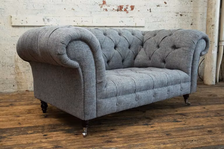 Luxus 2 Sitzer Couch Polster Sofa Leder Couchen Chesterfield Garnitur