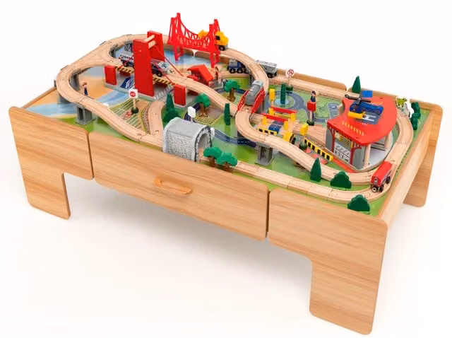 Tavolo da gioco per bambini con tema treno e automobili, piano reversibile e cassetto portaoggetti, multicolore e marrone