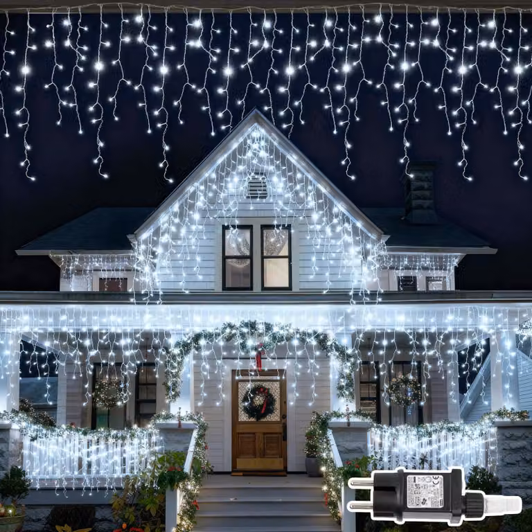 Catena luminosa da 5 metri, con 216 LED, luce bianco caldo, grado di protezione IP44, con timer