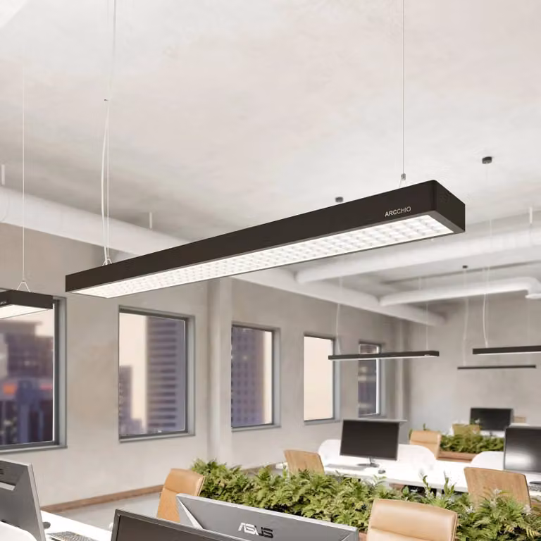 Lampada LED a sospensione da ufficio Arcchio Susi, nera, 120 cm, 4000K, DALI Susi Arcchio, dimmerabile, Nero, Studio / Ufficio, Alluminio, Moderno