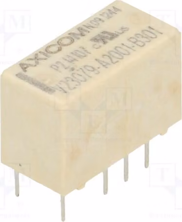 1x Relè: elettromagnetico, 0,5A/125VAC. Bobina: 5VDC, 2A. Codice: 3-1393789-5. Relè elettromagnetico