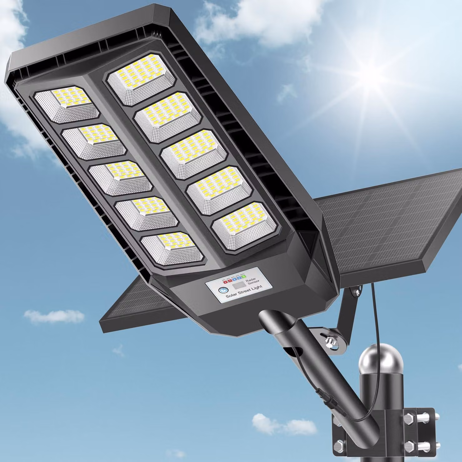 Confezione da 2 lampioni solari da 4000 W con telecomando, grado di protezione IP66