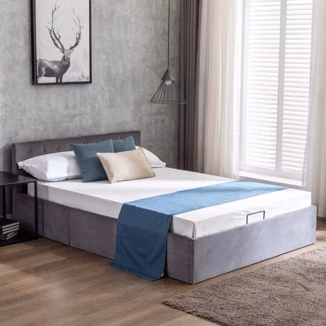 Letto matrimoniale imbottito in velluto grigio 140×200 cm con testiera capitonné a bottoni e contenitore idraulico, senza materasso