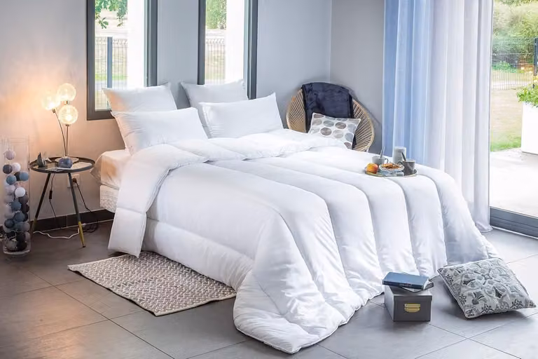 Copertura per letto singola, 140 x 200 cm, in fibre sintetiche, colore bianco