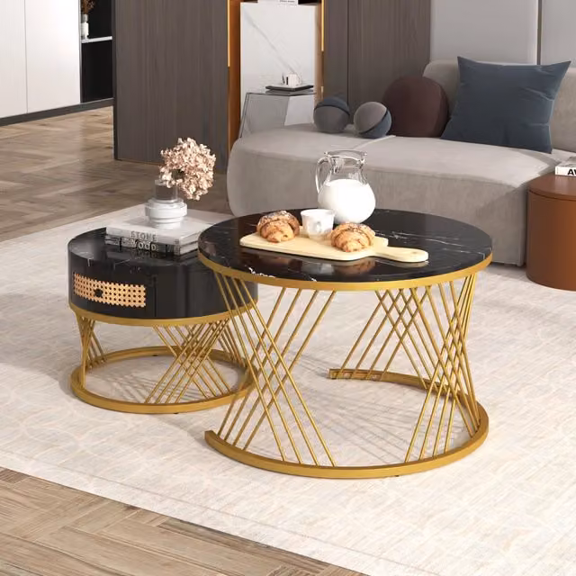 Tavolini da salotto impilabili con cassetto e due piani, finitura effetto marmo, in MDF e metallo, nero e oro