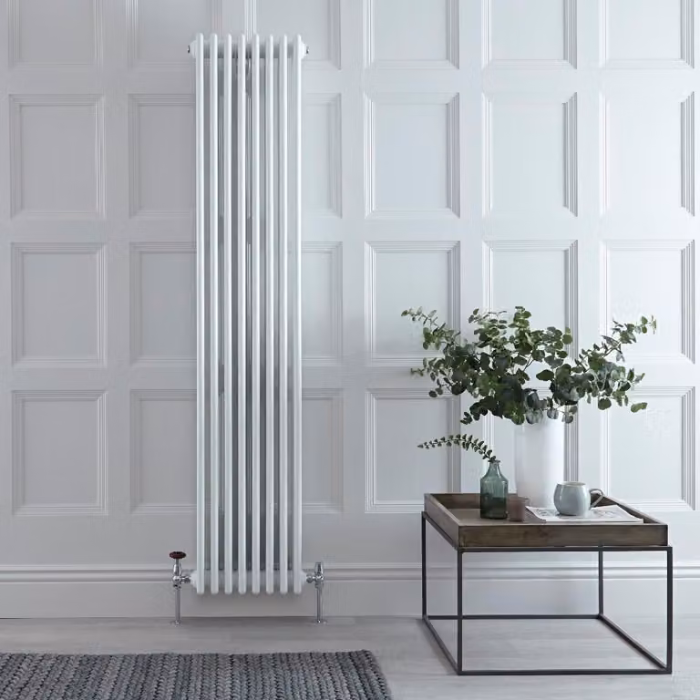 Radiatore Verticale Bianco in Stile Ghisa - 1800 x 380 x 139mm - 1690W - Regent